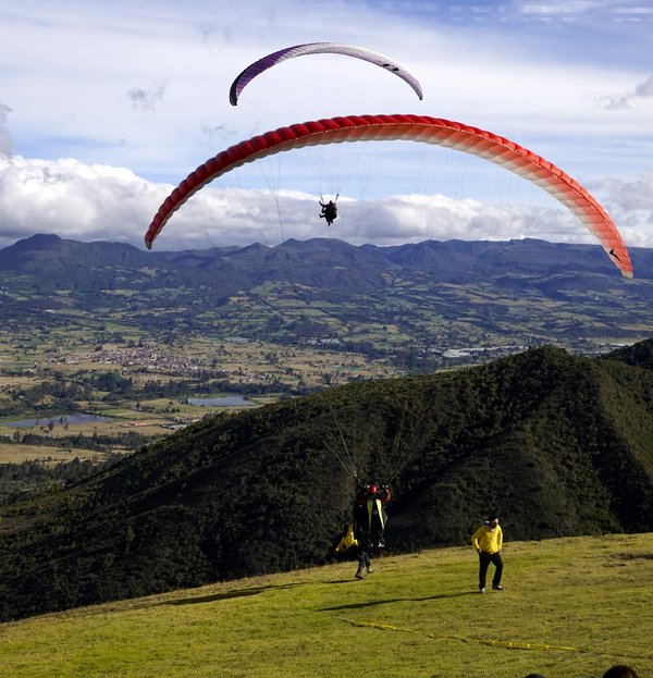 Comment organiser une expédition de parapente au-dessus des Andes, Pérou ?